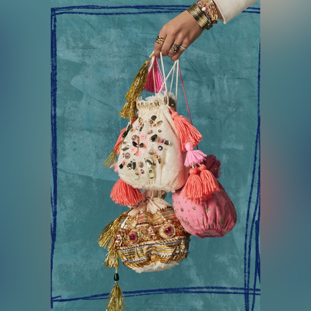 NWT Free People Seasons Sparkle Mini Gift Sack - Picture 2 of 3